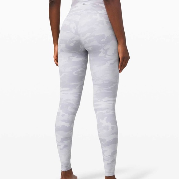 Lululemon Wunder Under white camo RARE - Picture 5 of 5